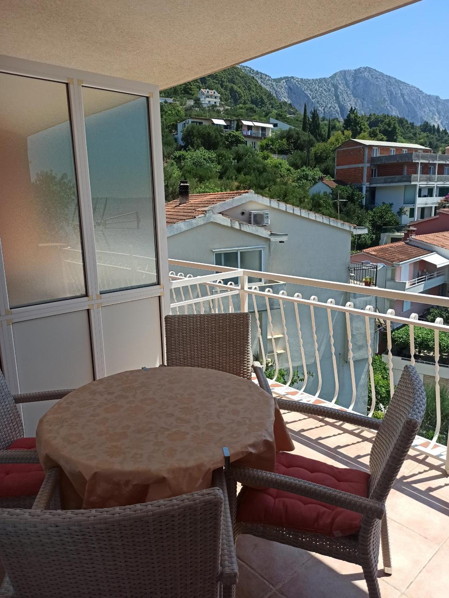 Apartments By The Sea Podgora, Makarska - 2593 Екстериор снимка