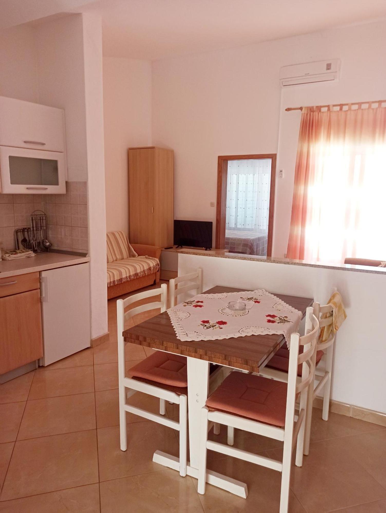 Apartments By The Sea Podgora, Makarska - 2593 Екстериор снимка
